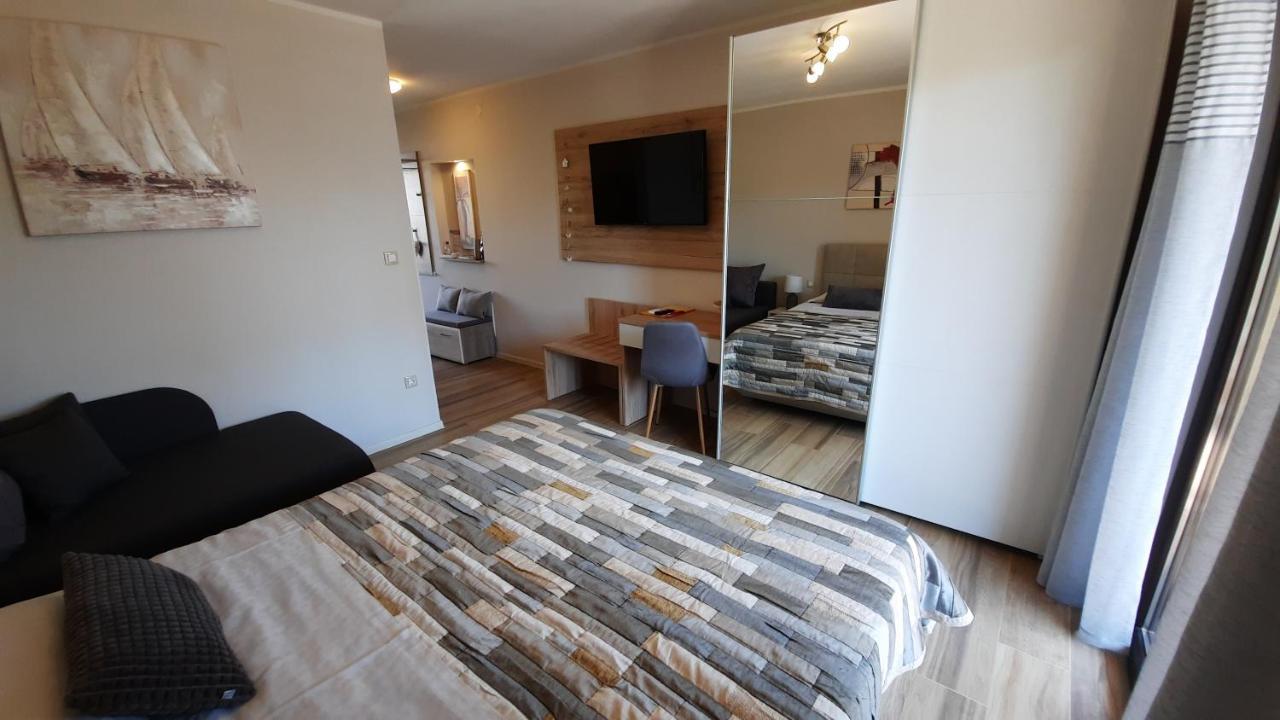 Apartments Alea โรวีน ภายนอก รูปภาพ